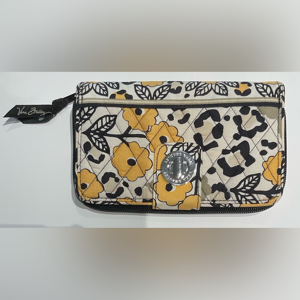 Vera Bradley Go Wild Quilted Turnkey Wallet - Picture 5 of 14